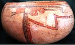 Figure 7: Luna Polychrome superhemispherical bowl with praying mantis motif